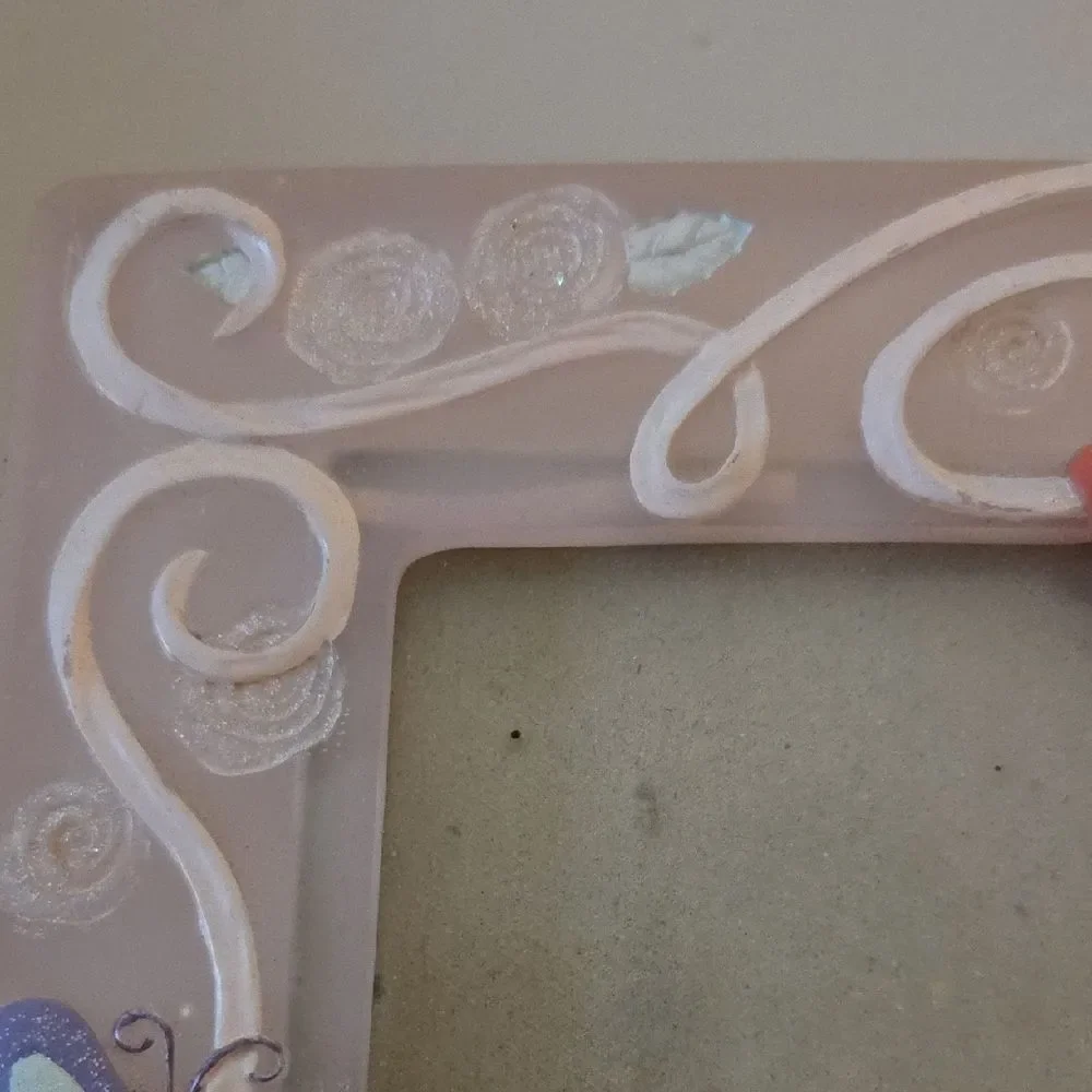 Butterfly Accented Pink Photo Frame